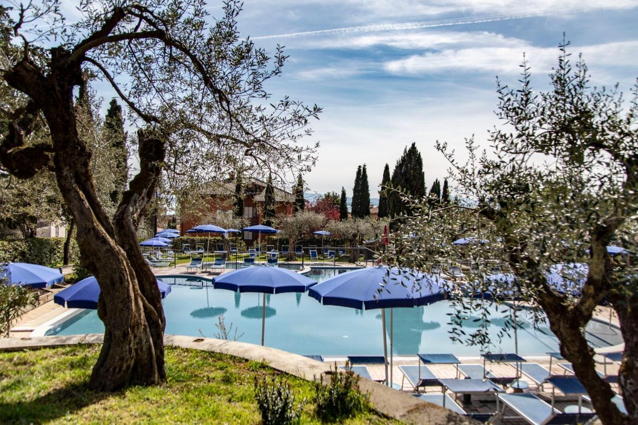 Hotel Villa Paradiso Passignano sul Trasimeno Εξωτερικό φωτογραφία